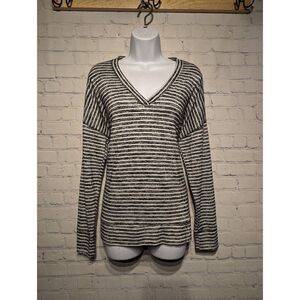 Kirkland stretchy soft loungewear top large